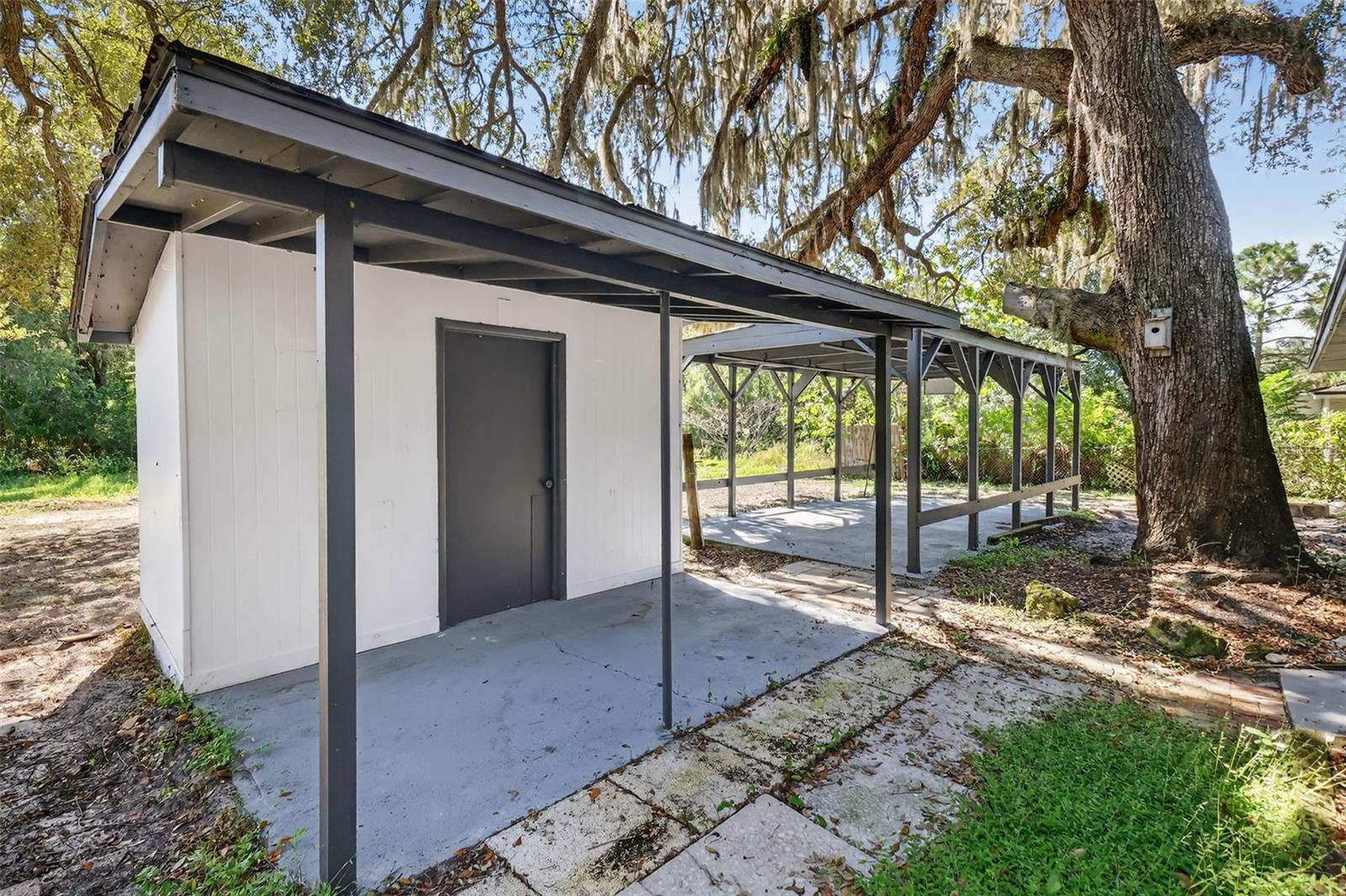 Image 25 of 26 For 1611 Hampton Road