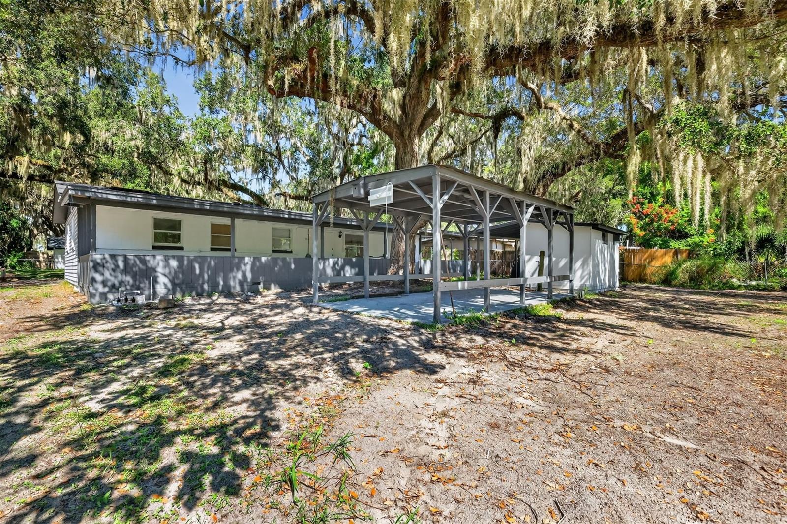 Image 3 of 26 For 1611 Hampton Road