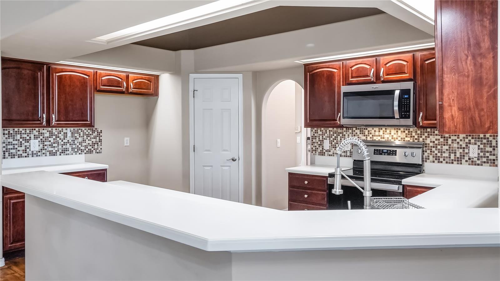 Image 9 of 46 For 8620 Spyglass Loop