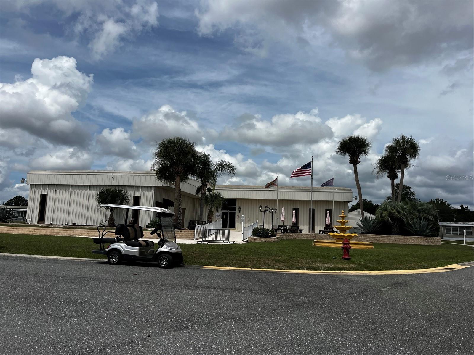 Image 21 of 22 For 212 Paradise S