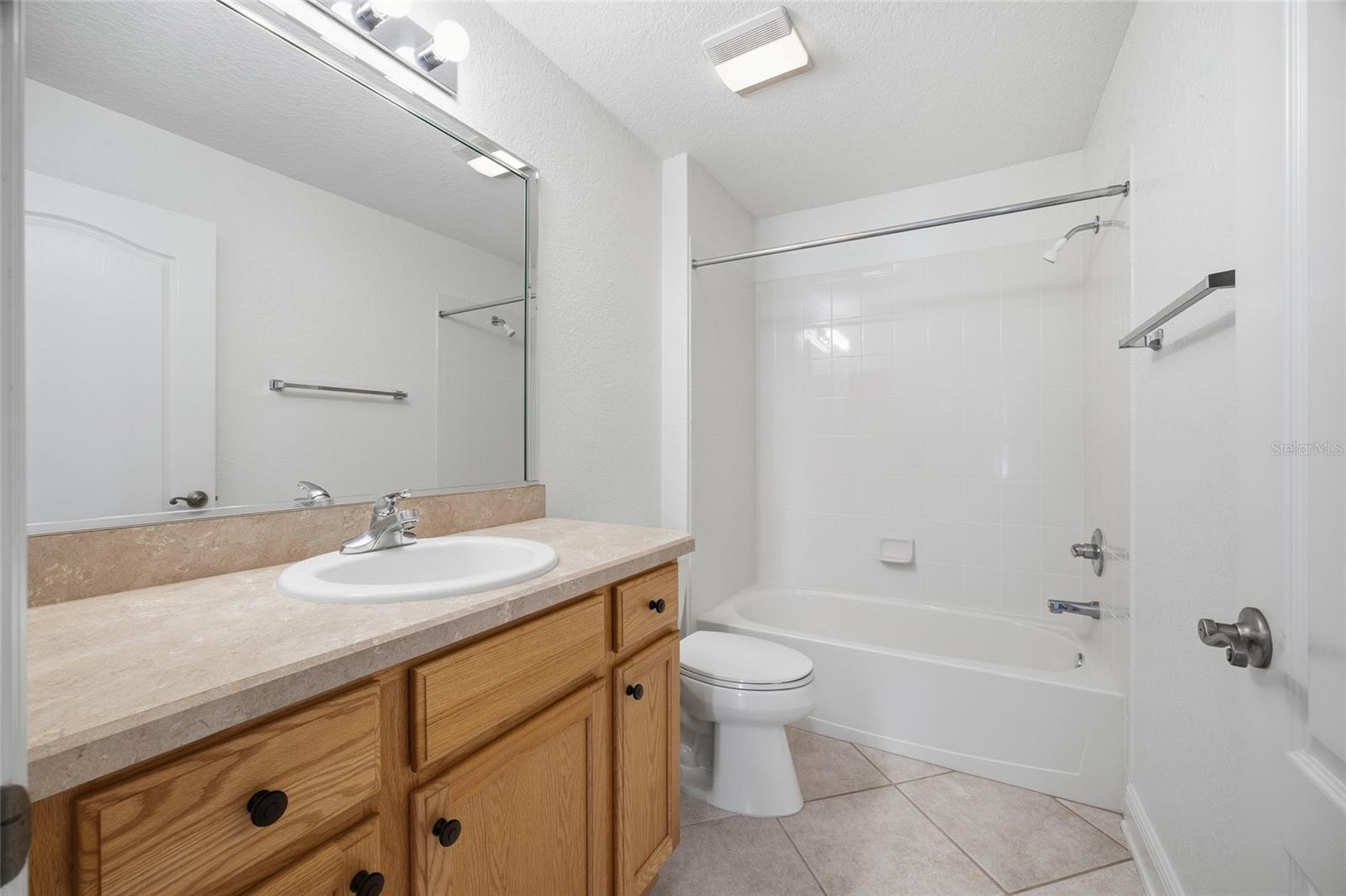 Image 22 of 46 For 1694 Nelson Terrace