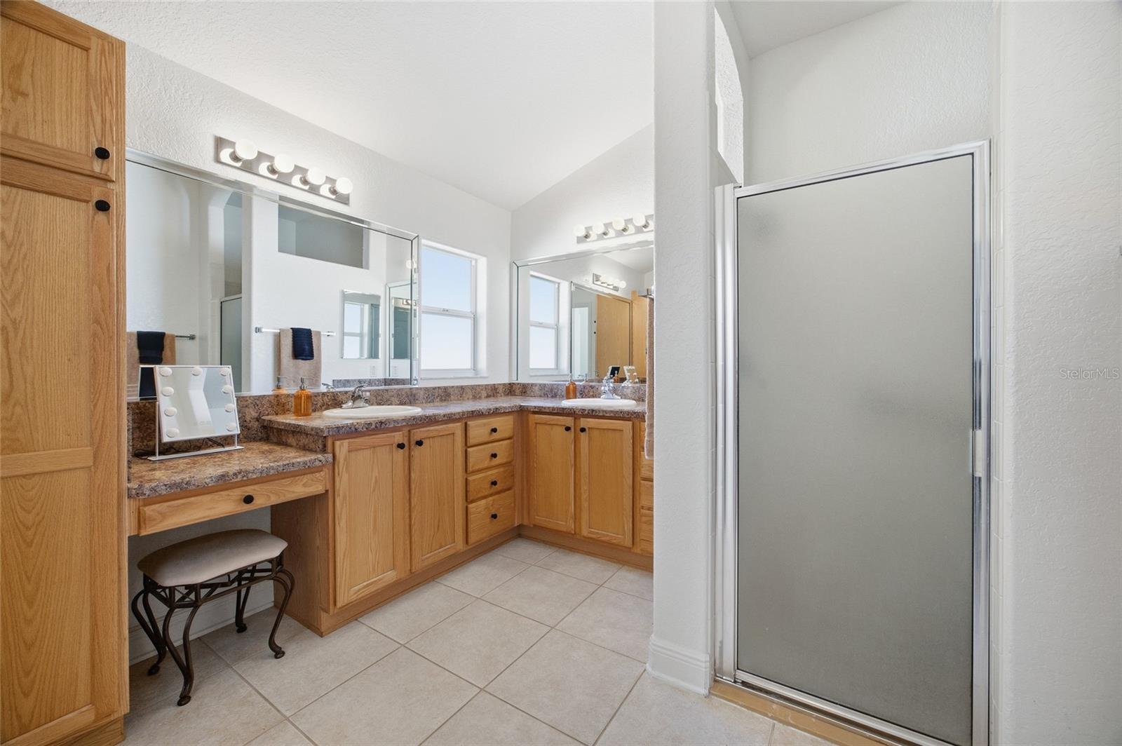 Image 27 of 46 For 1694 Nelson Terrace