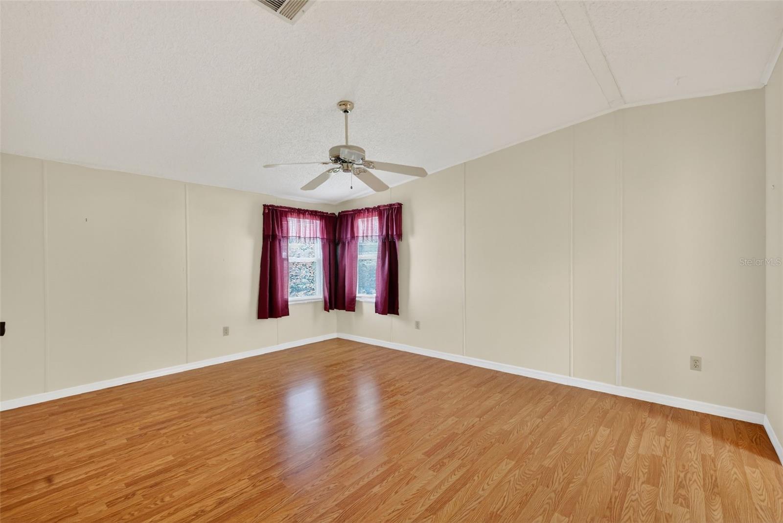 Image 17 of 35 For 3324 Myakka River Road