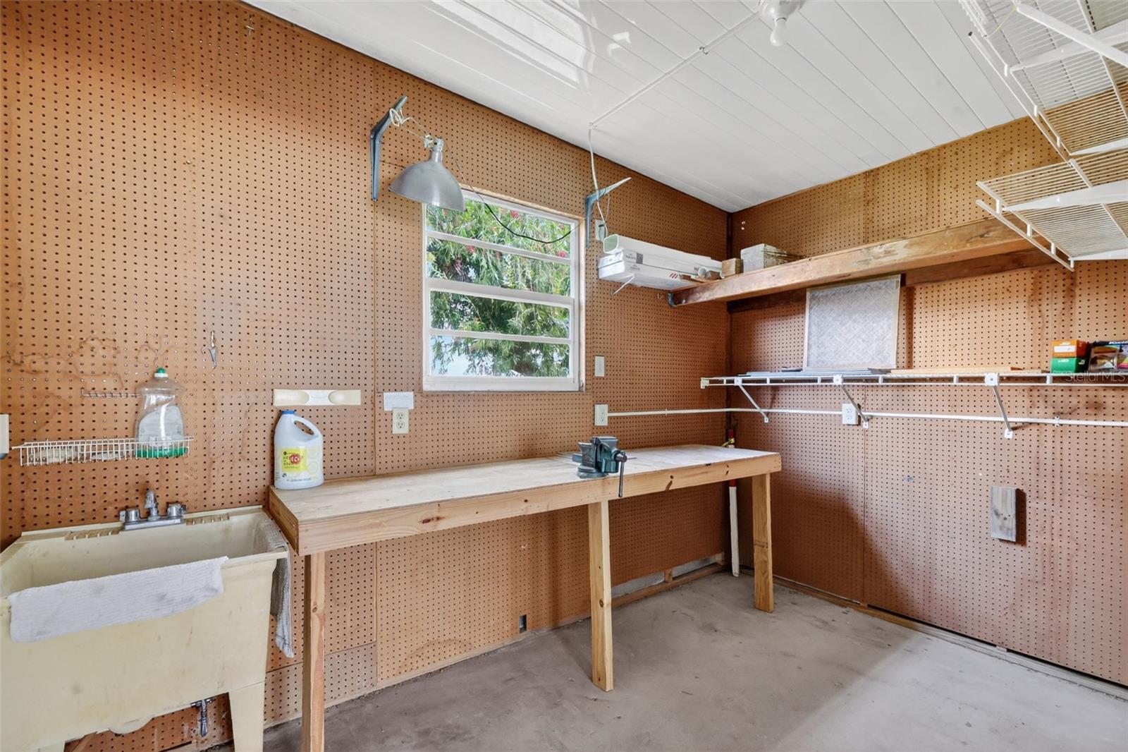 Image 26 of 35 For 3324 Myakka River Road