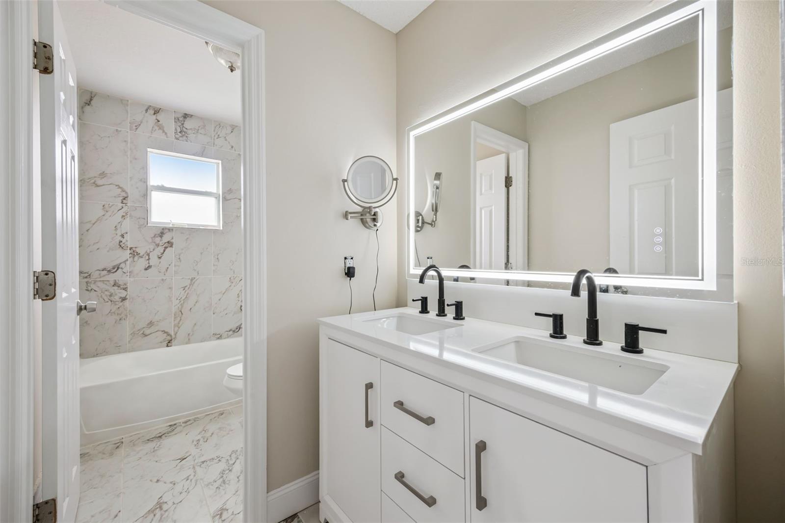 Image 29 of 57 For 5417 Calla Lily Court