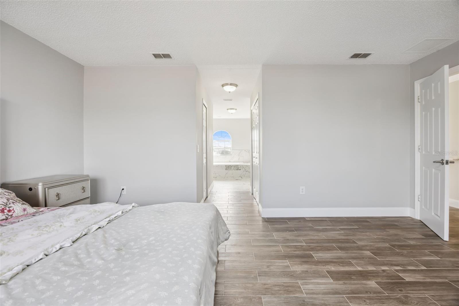 Image 36 of 57 For 5417 Calla Lily Court