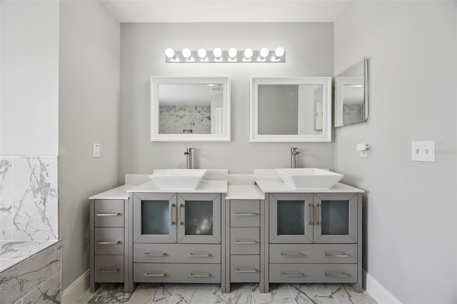 Image 38 of 57 For 5417 Calla Lily Court