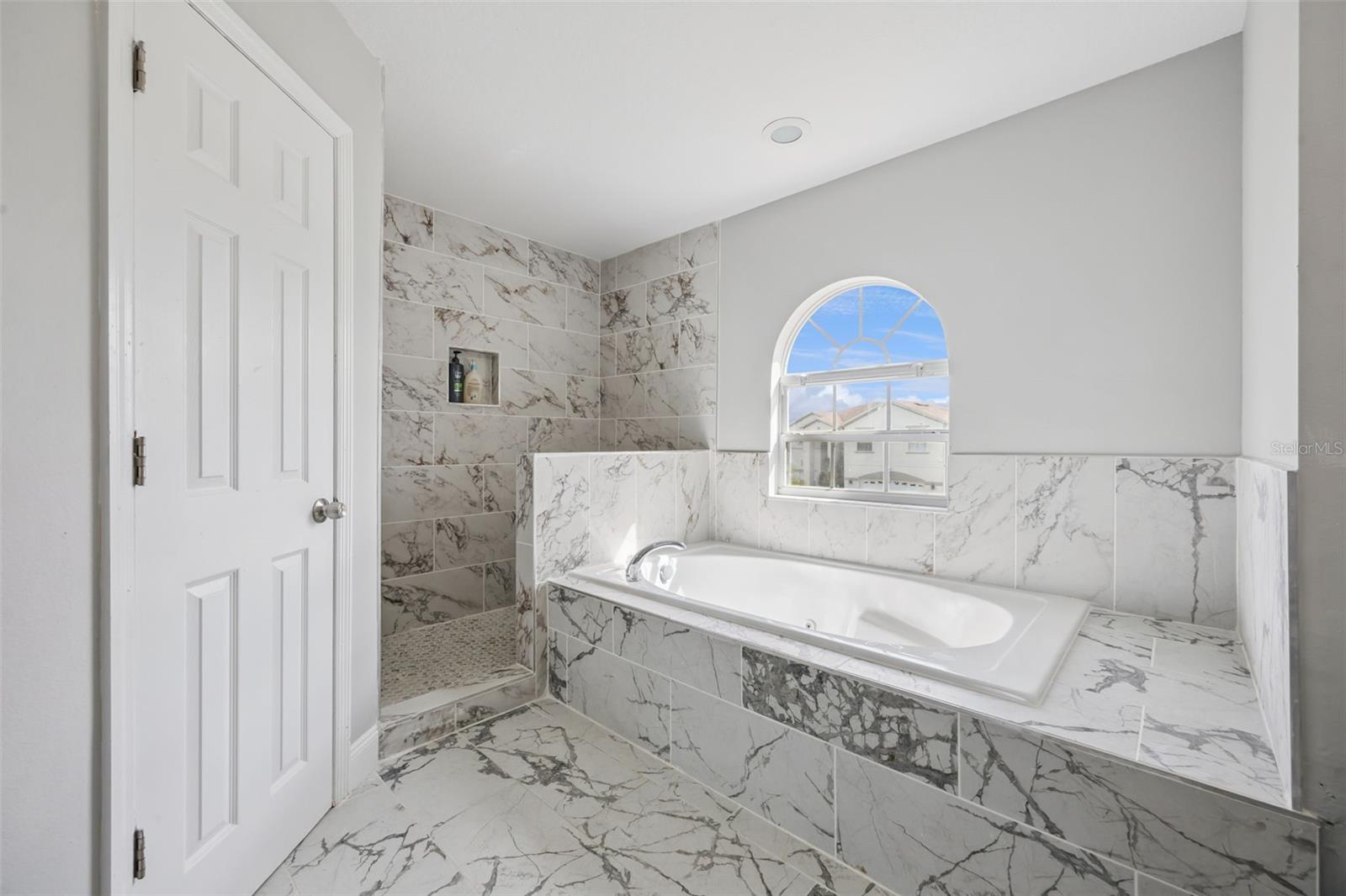 Image 39 of 57 For 5417 Calla Lily Court