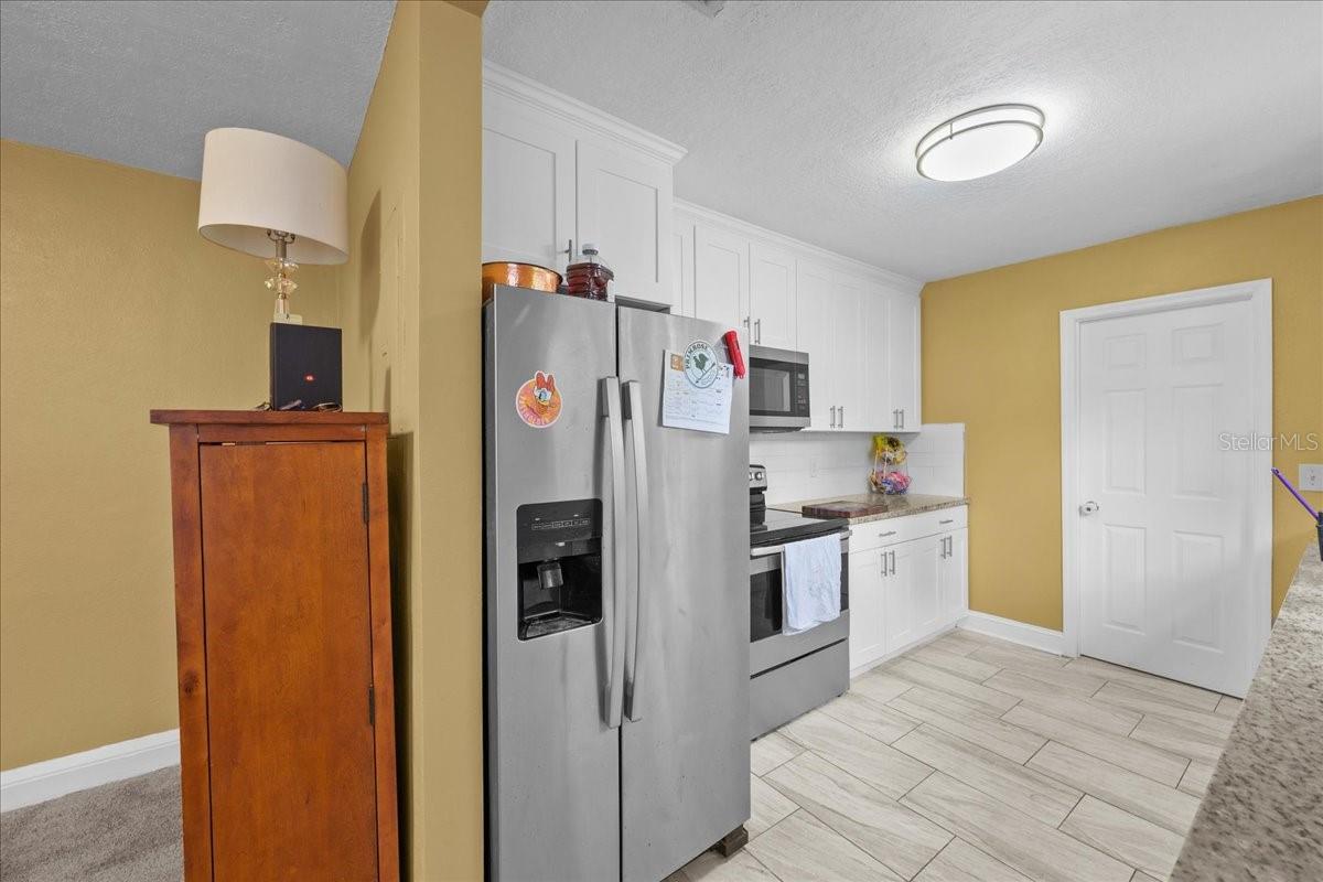 Image 14 of 26 For 2262 Bayview Road