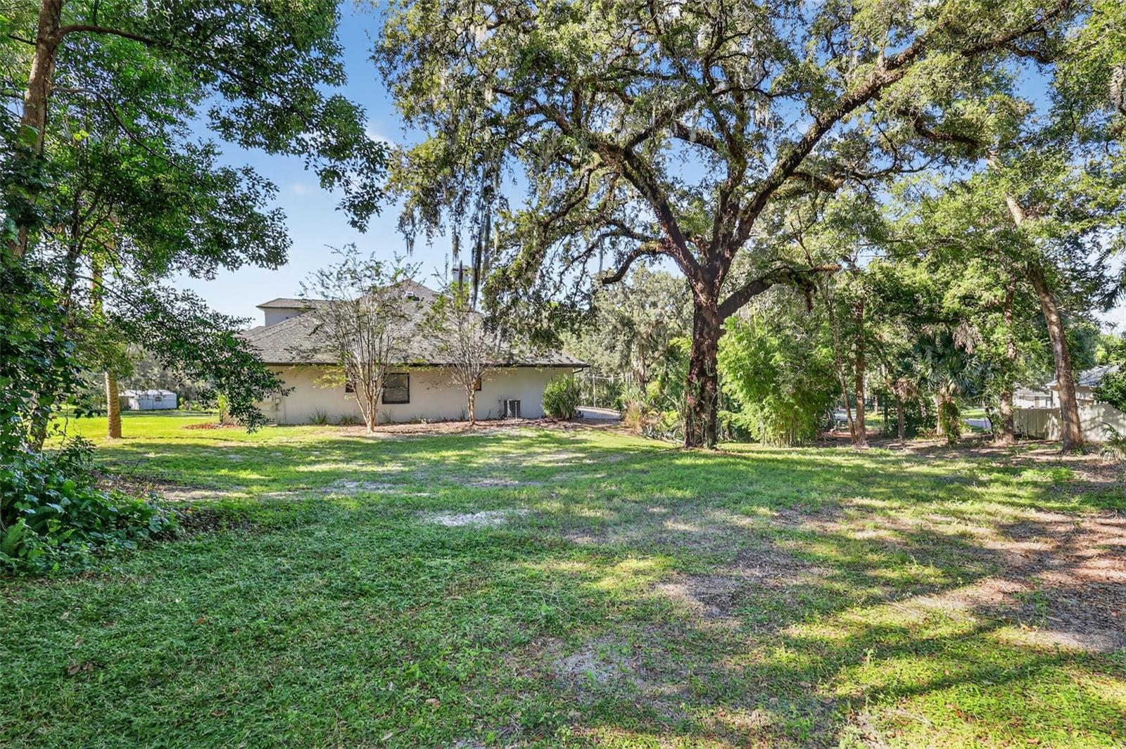 Image 36 of 40 For 1257 Lake Brantley Road