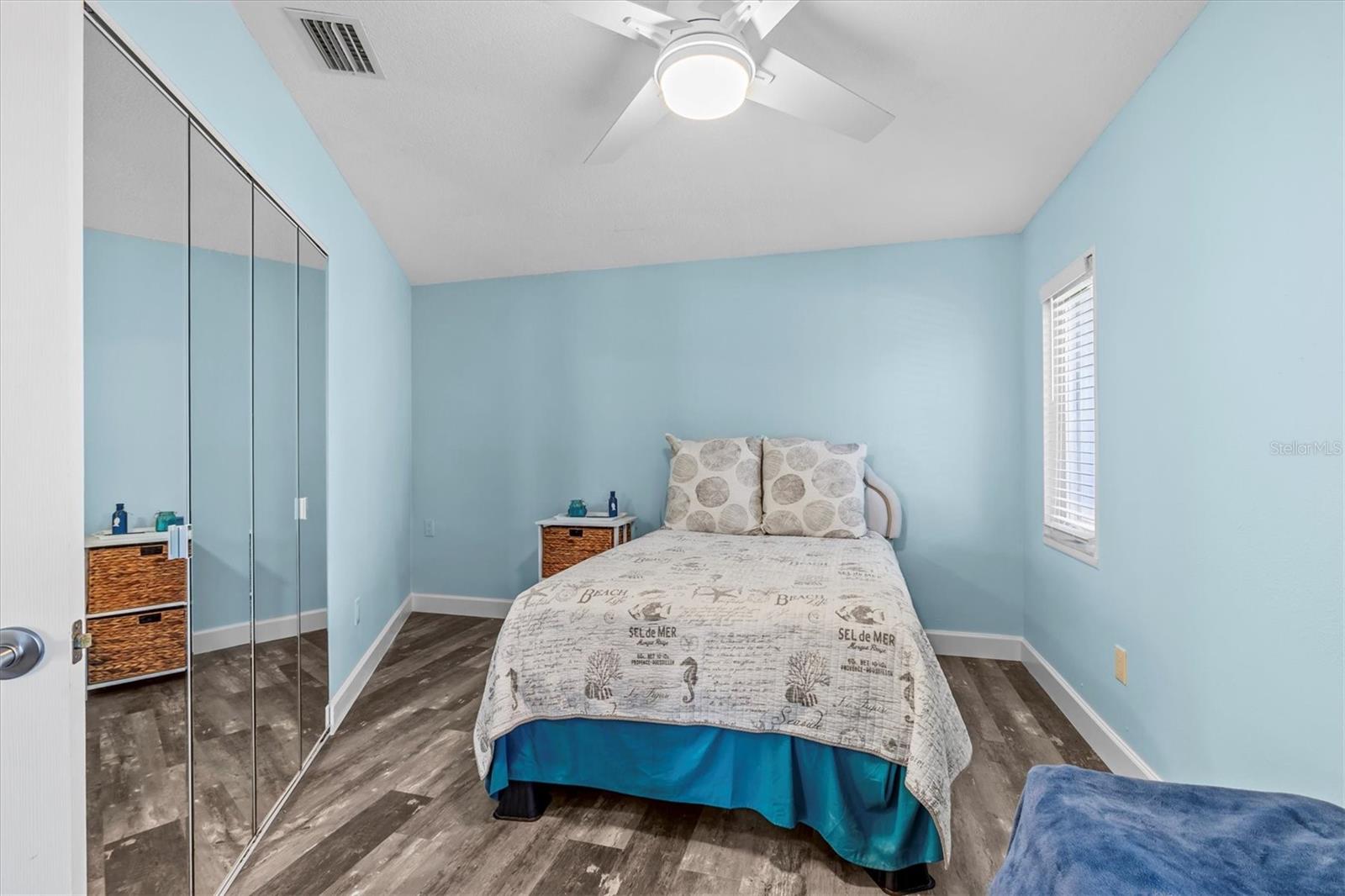 Image 16 of 51 For 5524 Leeward Lane