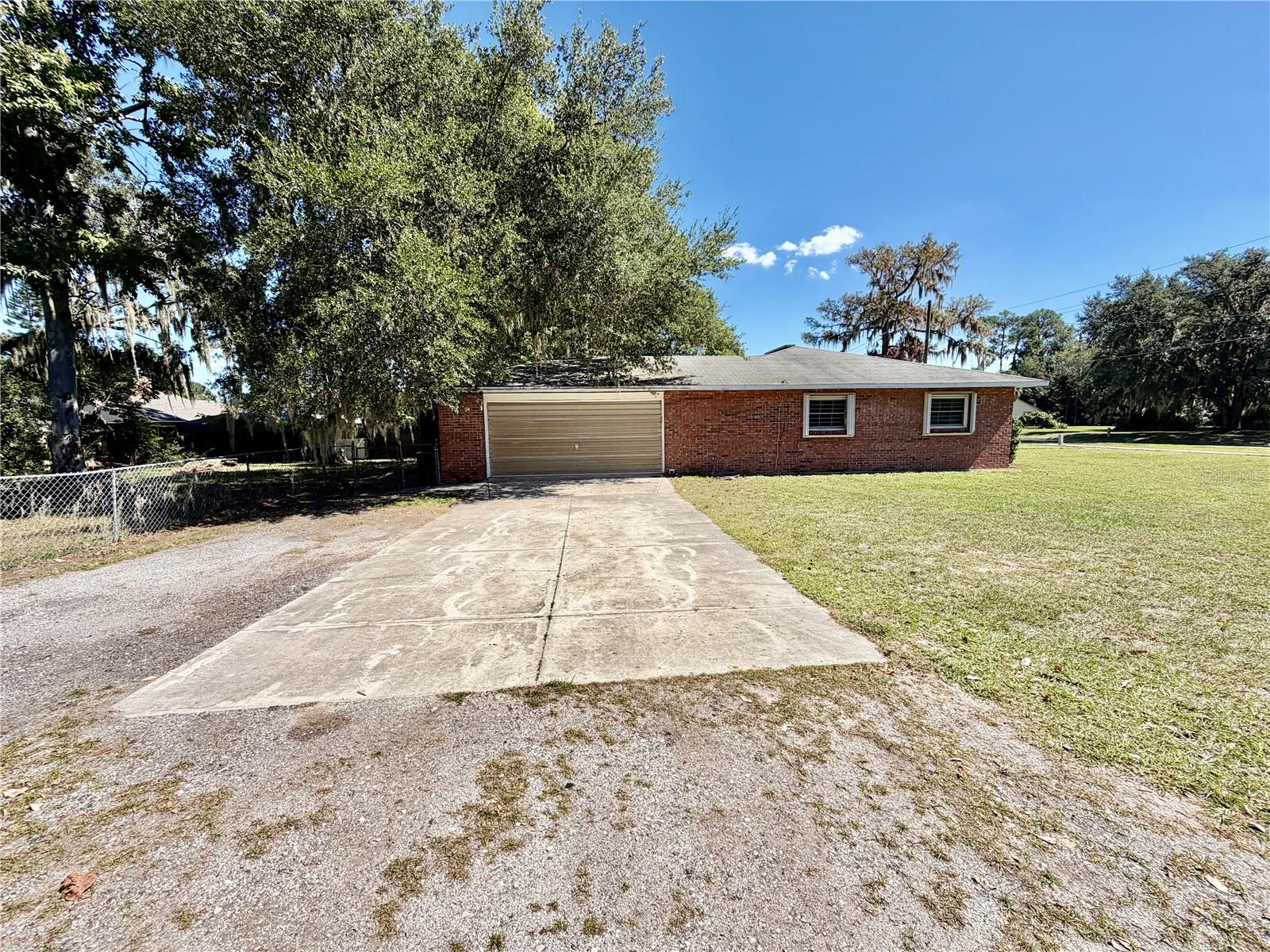 Image 40 of 45 For 208 Palm Way