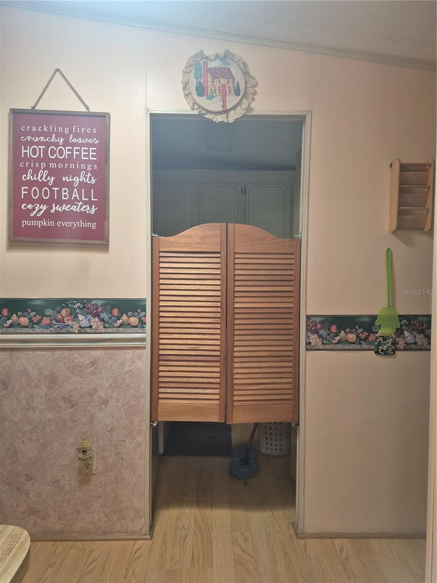 Image 5 of 29 For 3021 Myakka River Road