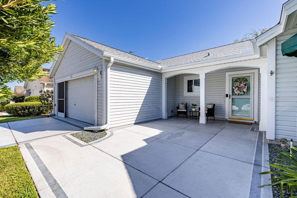 Image 34 of 47 For 733 Palma Drive