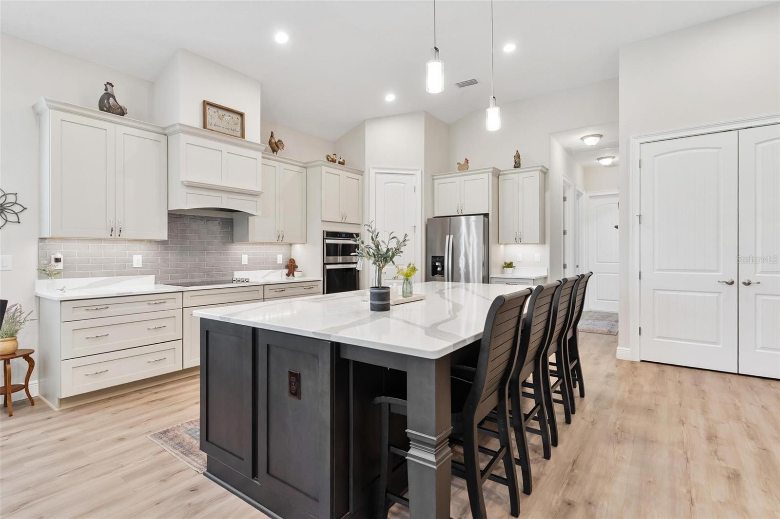 Image 11 of 56 For 5066 Greens Drive