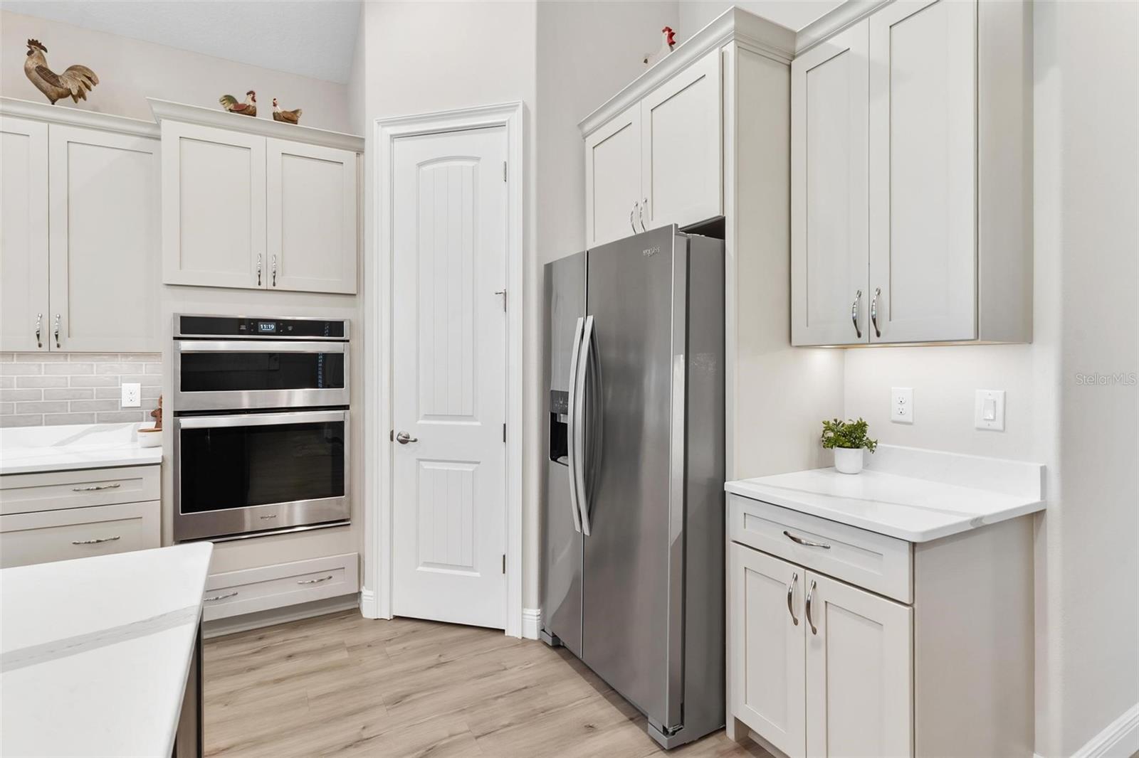 Image 16 of 56 For 5066 Greens Drive