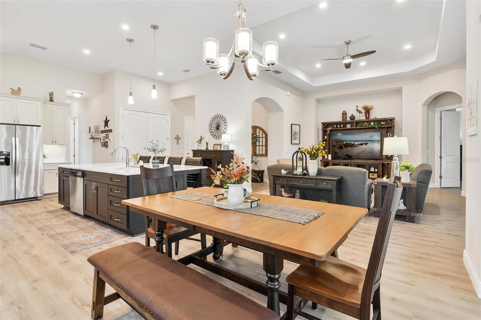 Image 19 of 56 For 5066 Greens Drive