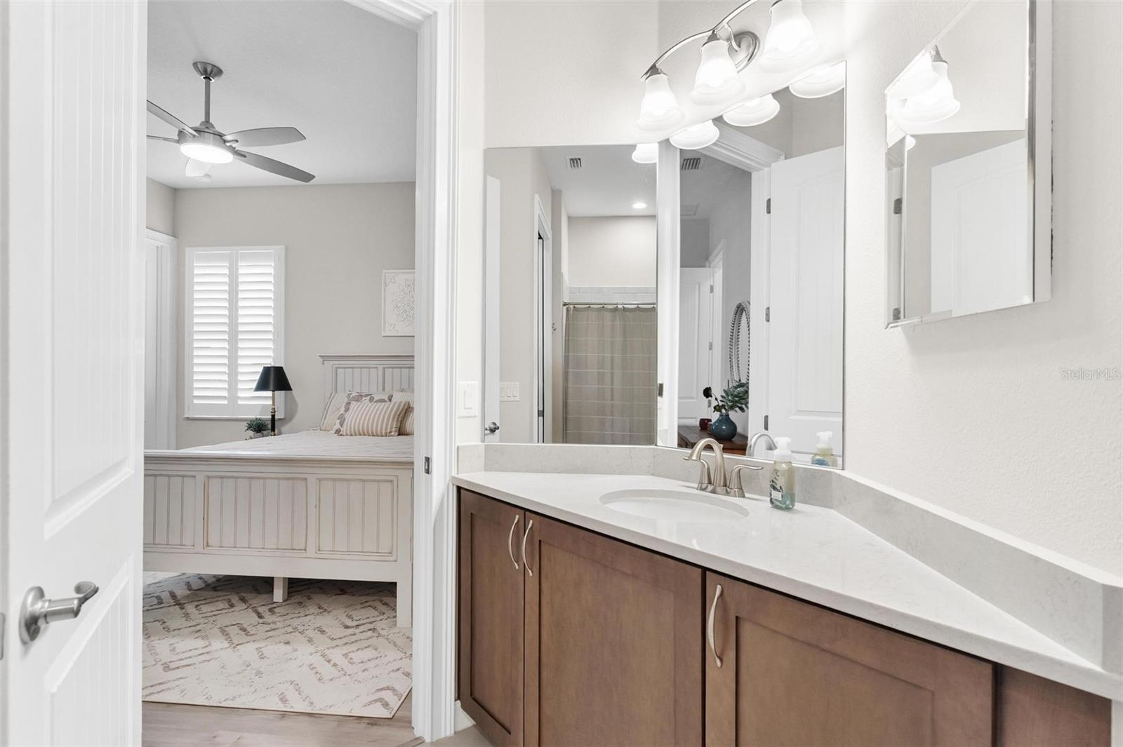 Image 28 of 56 For 5066 Greens Drive