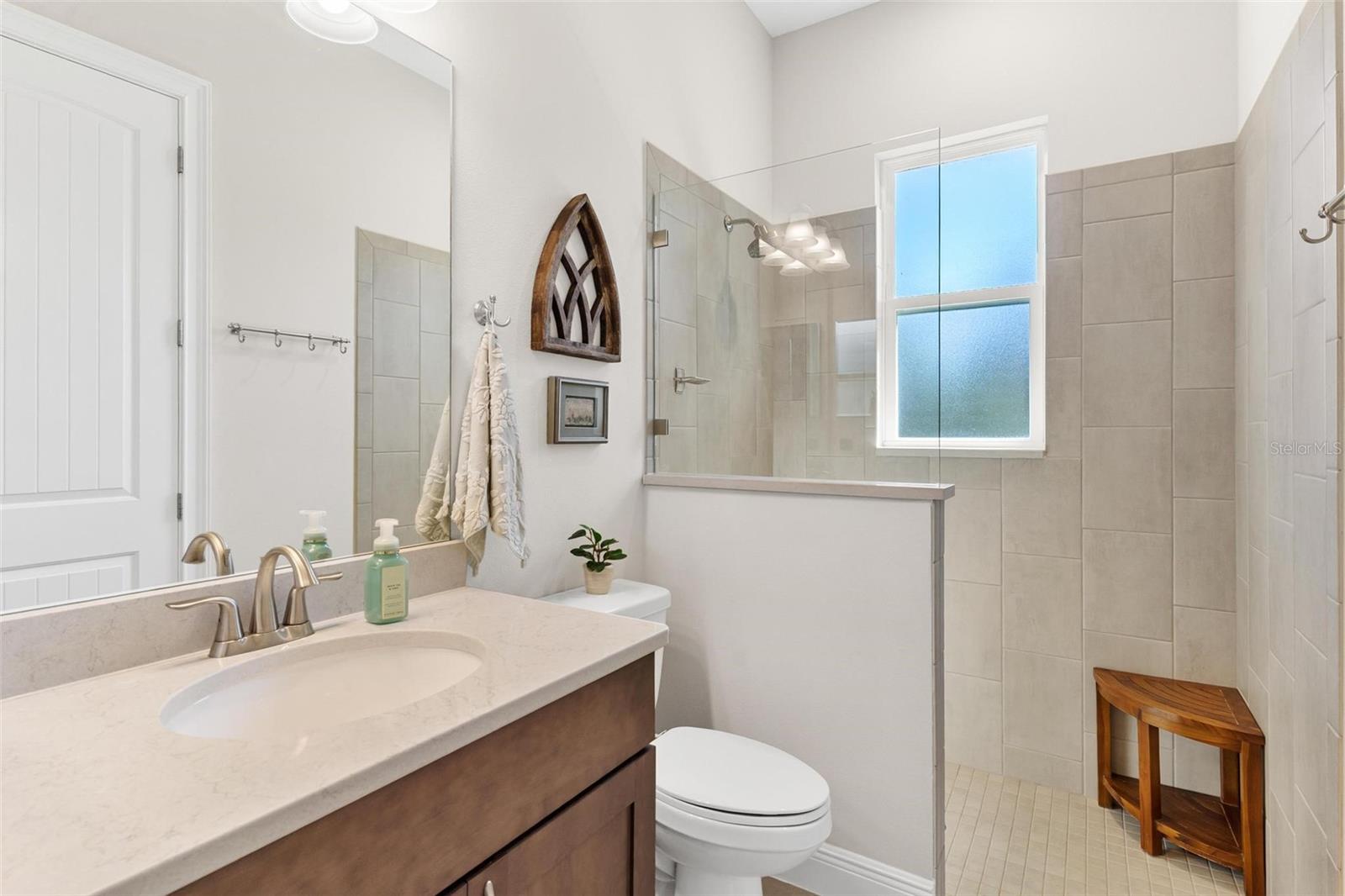 Image 34 of 56 For 5066 Greens Drive