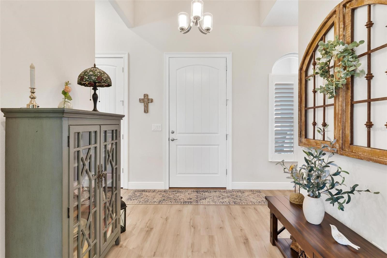 Image 4 of 56 For 5066 Greens Drive