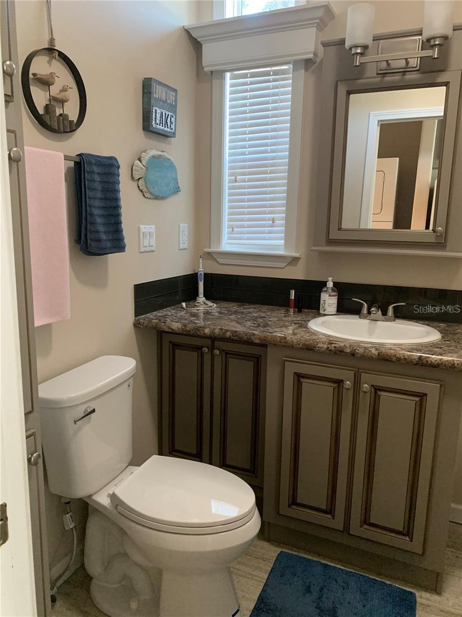 Image 11 of 24 For 699 Cindi Avenue