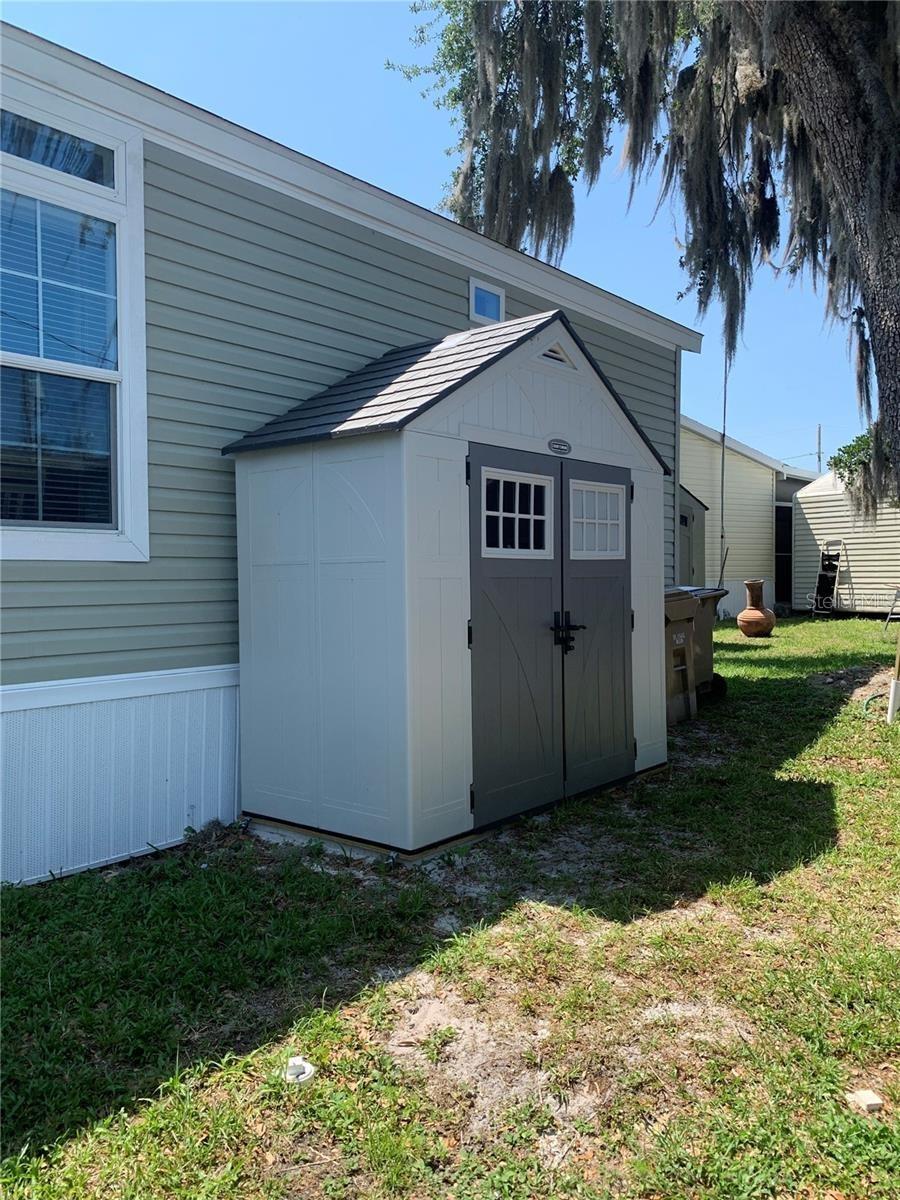 Image 4 of 24 For 699 Cindi Avenue