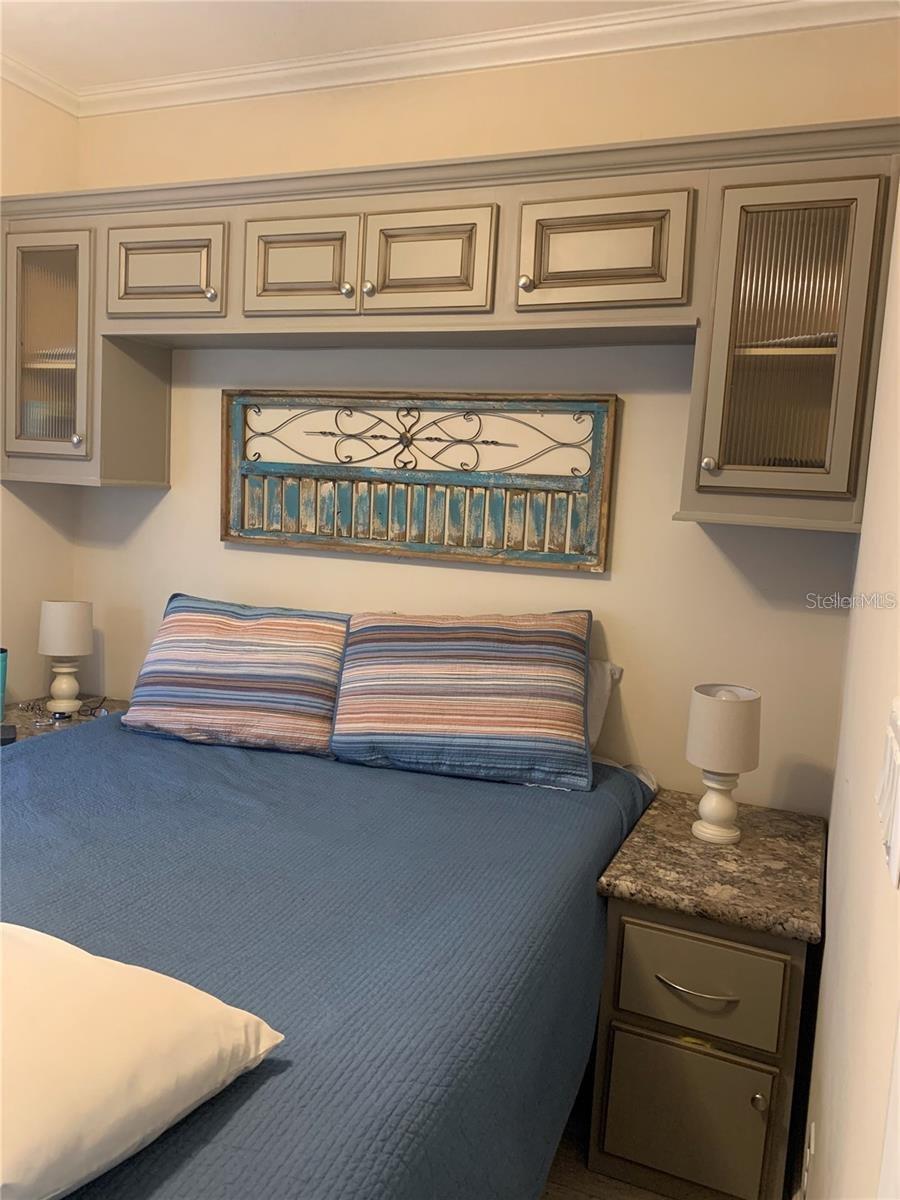 Image 8 of 24 For 699 Cindi Avenue