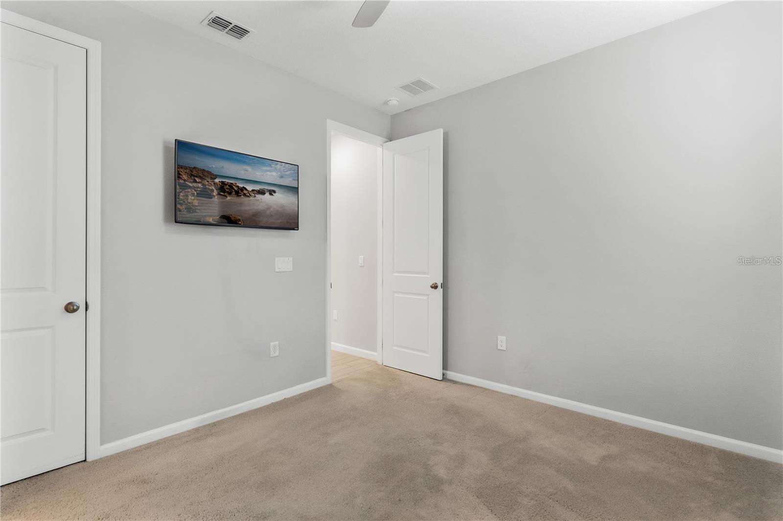 Image 22 of 36 For 6003 Nightjar Court