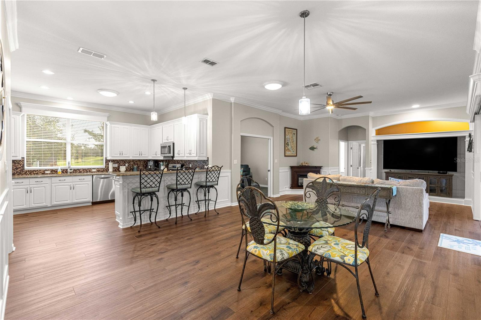 Image 12 of 80 For 25500 Maurepas Lane