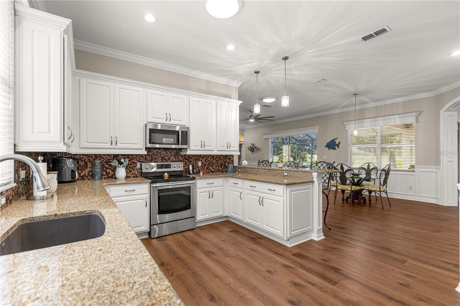 Image 24 of 80 For 25500 Maurepas Lane