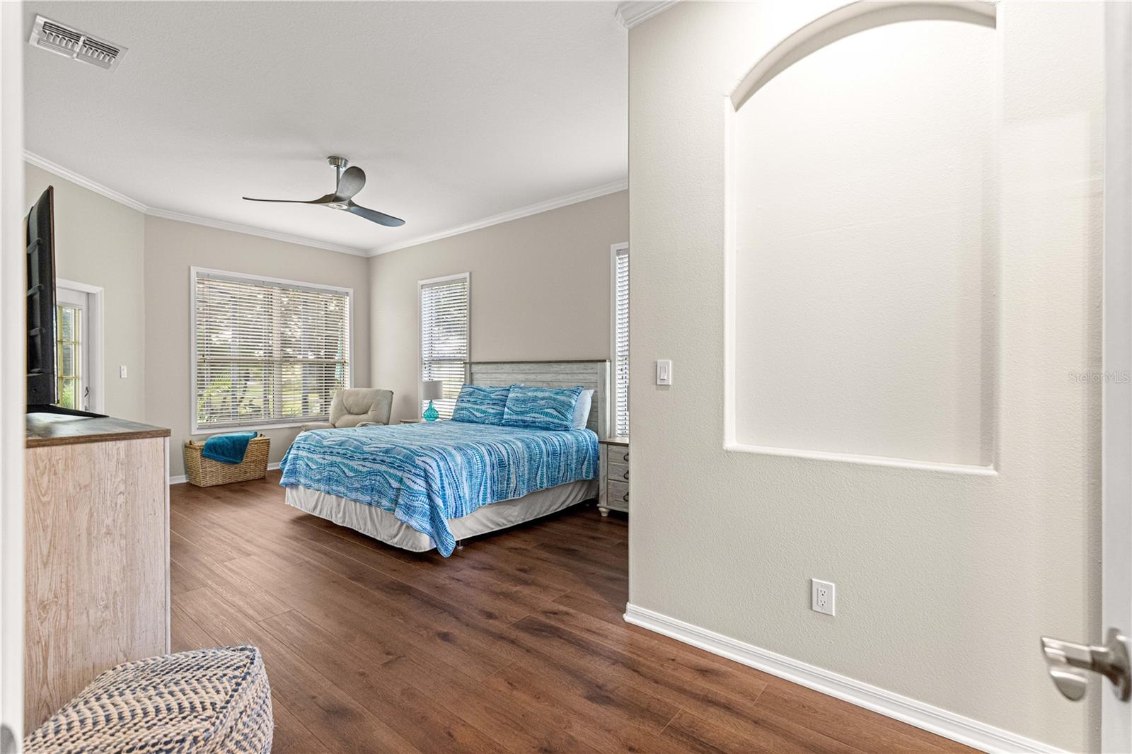 Image 29 of 80 For 25500 Maurepas Lane