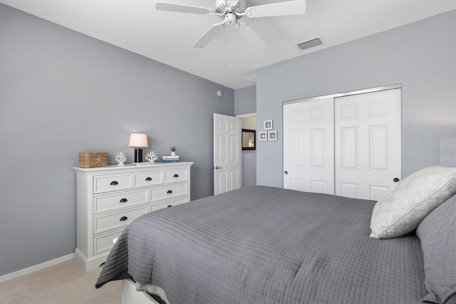 Image 23 of 51 For 9369 124th Loop