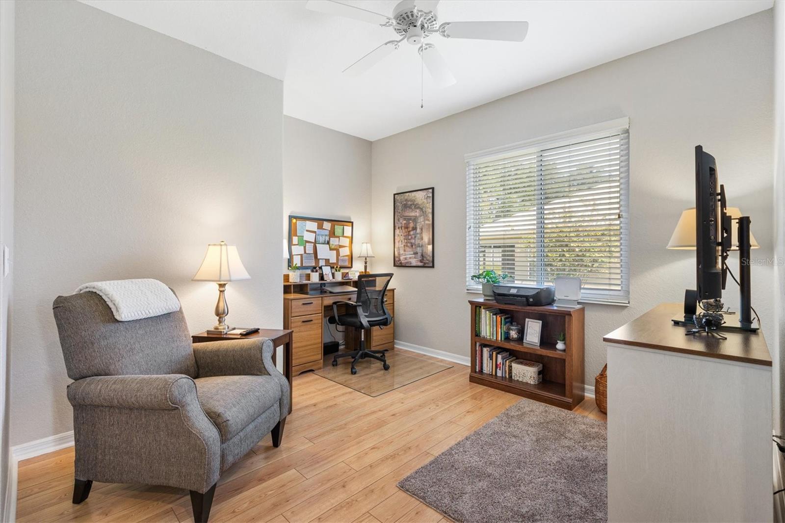 Image 24 of 51 For 9369 124th Loop