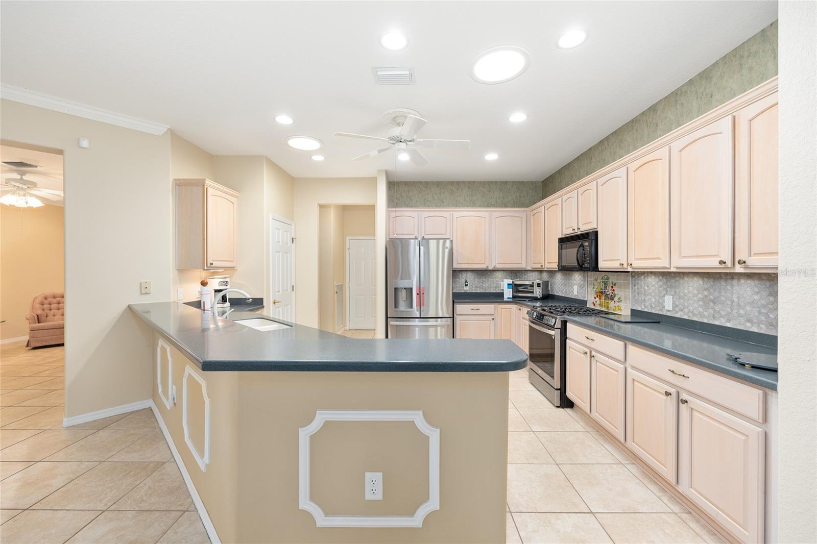 Image 10 of 69 For 9019 120th Loop