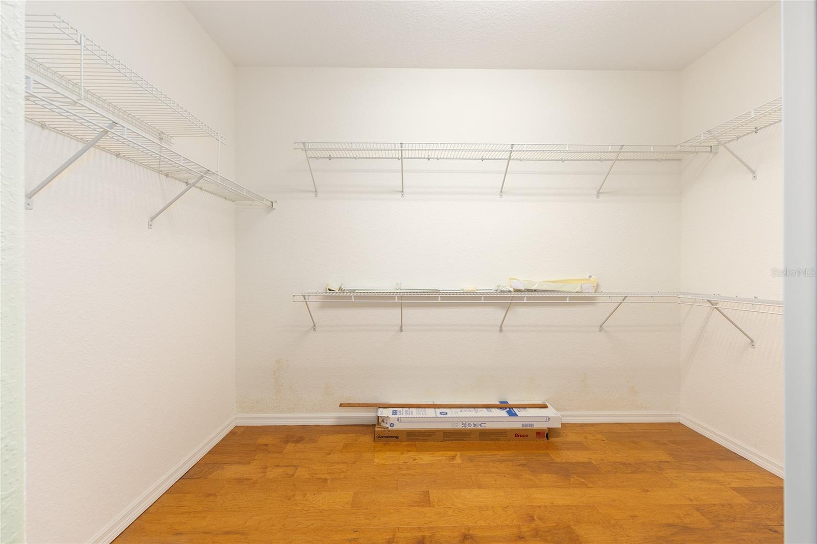 Image 18 of 69 For 9019 120th Loop