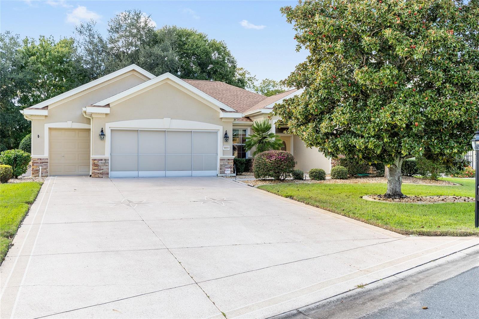 Image 39 of 69 For 9019 120th Loop