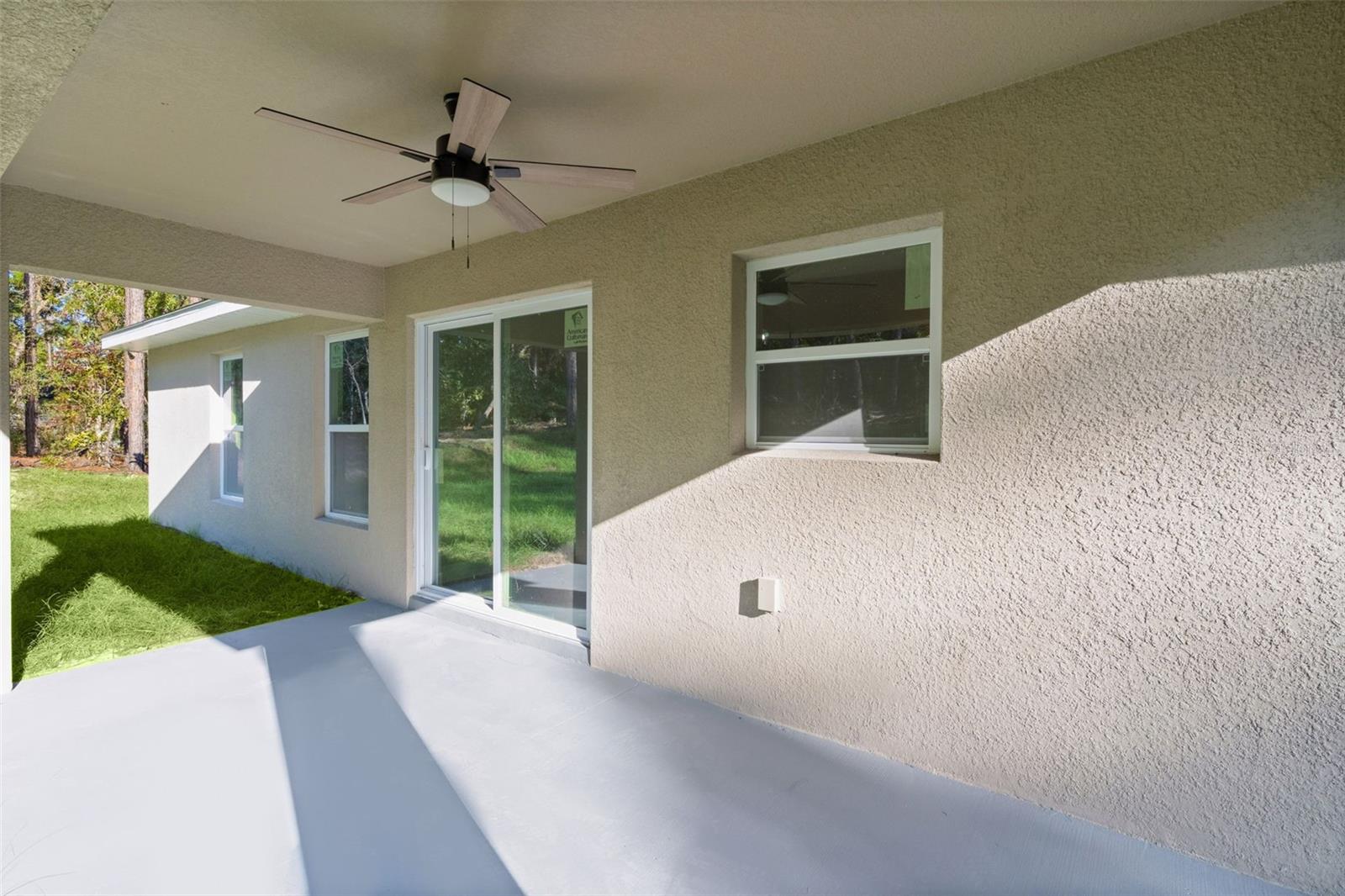 Listing photo id 29 for 7957 Primrose Drive