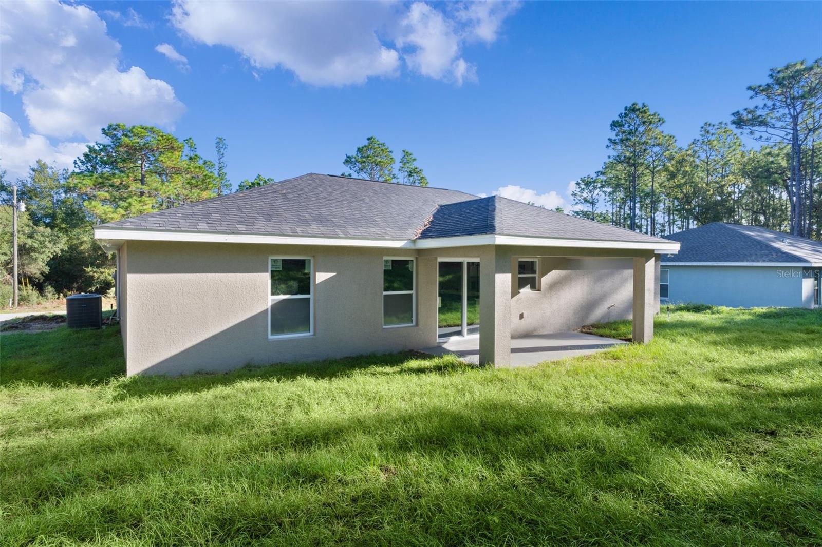 Listing photo id 34 for 7957 Primrose Drive