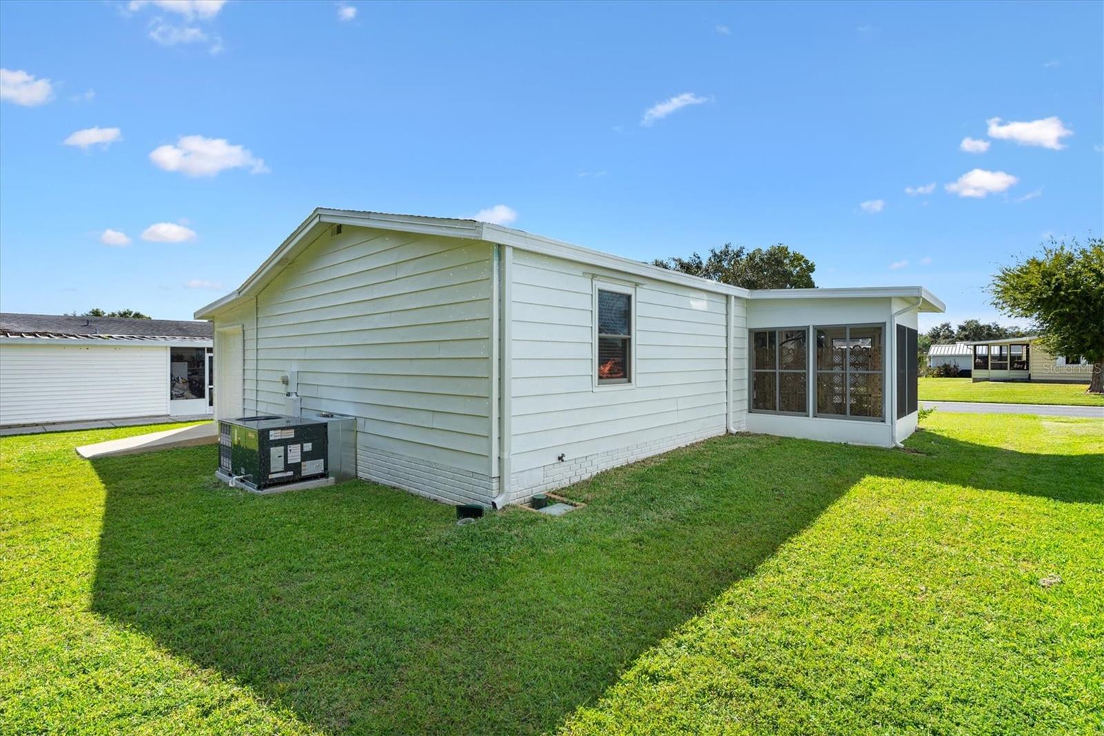 Image 11 of 32 For 1421 Schwartz Boulevard