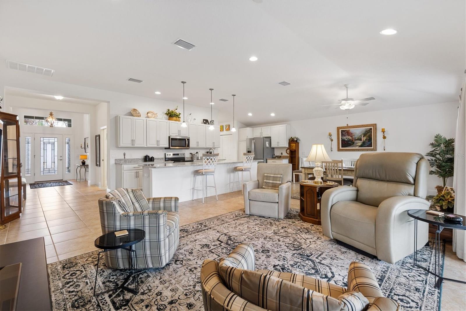 Image 13 of 41 For 10404 Silver Maple Avenue