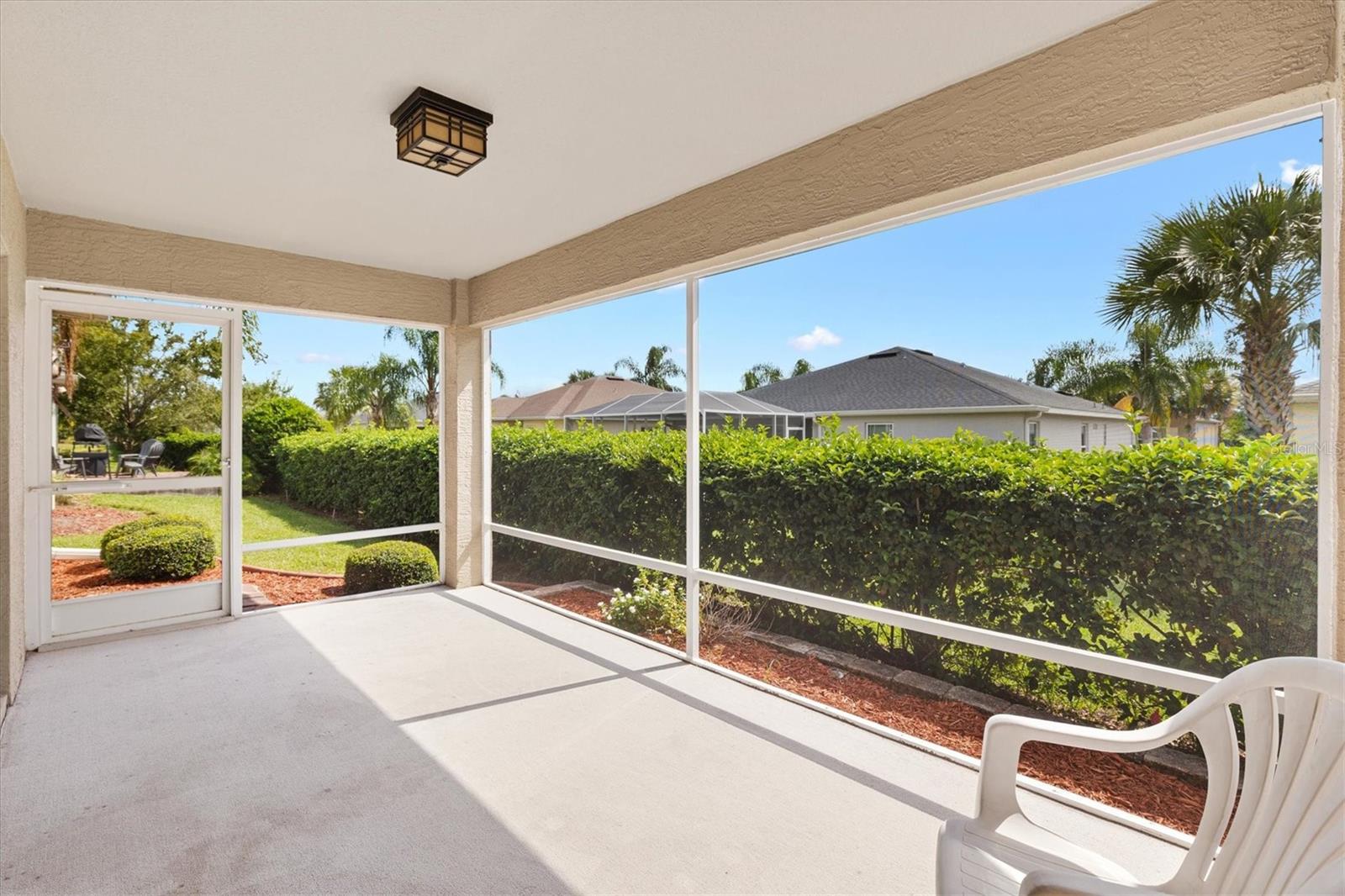 Image 27 of 41 For 10404 Silver Maple Avenue