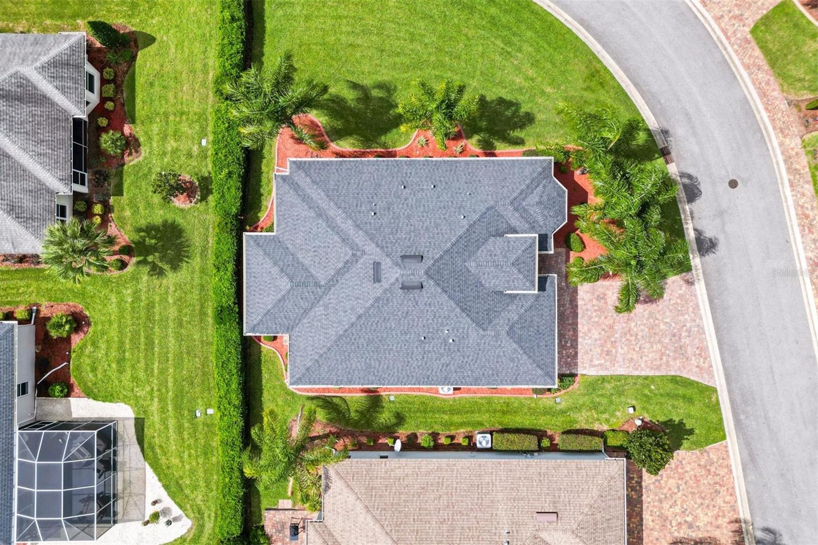 Image 31 of 41 For 10404 Silver Maple Avenue