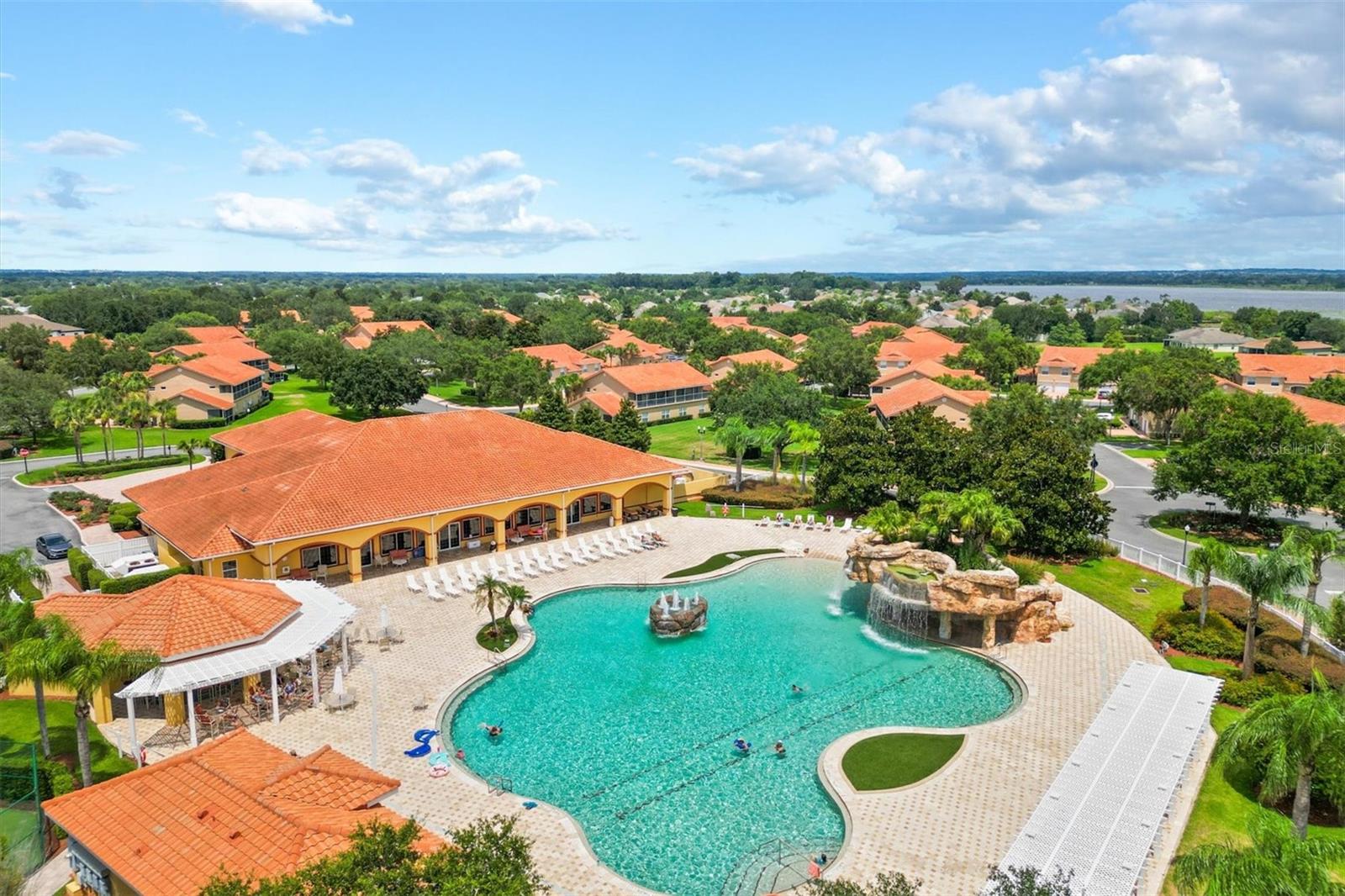 Image 39 of 41 For 10404 Silver Maple Avenue