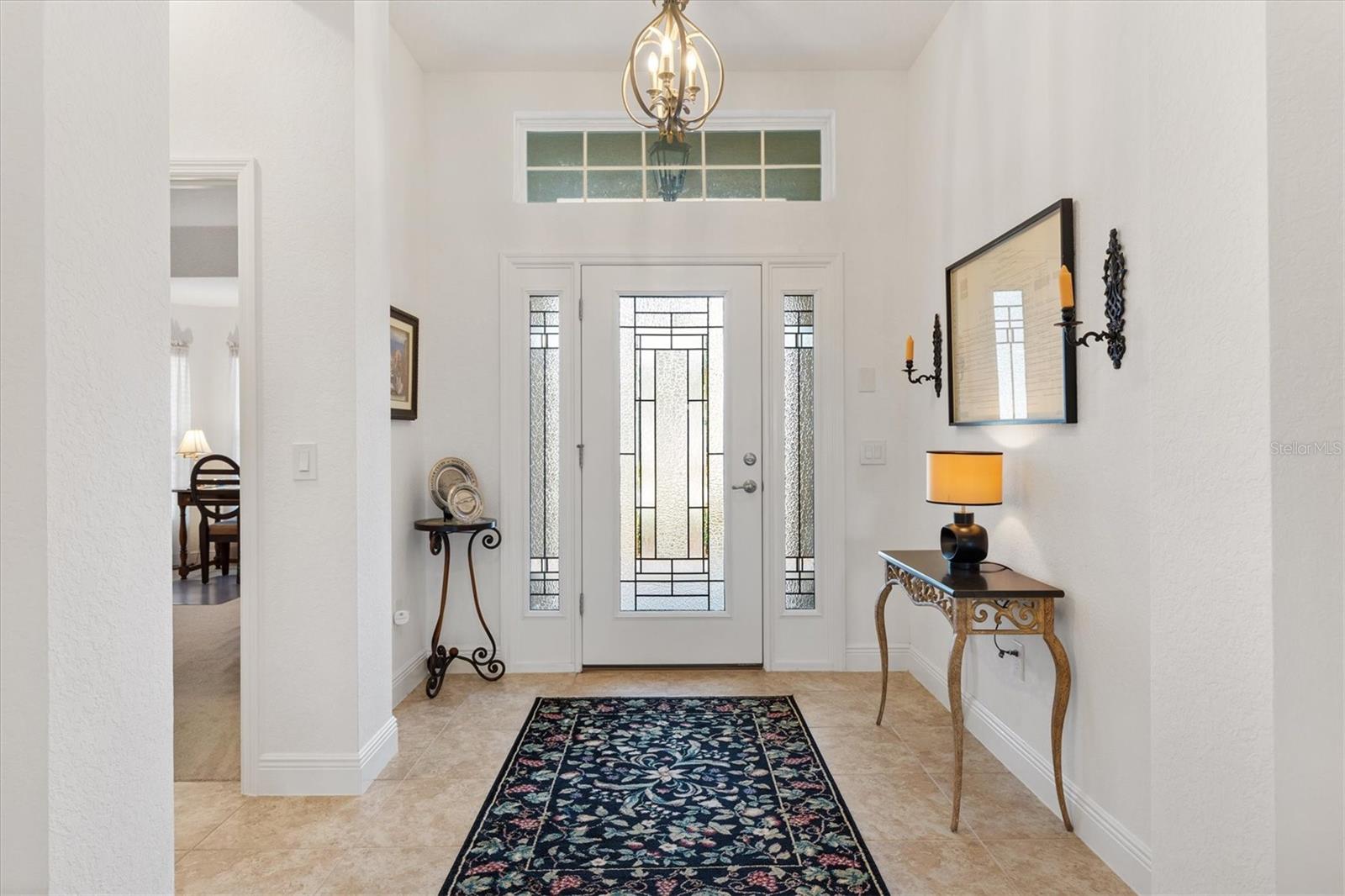 Image 5 of 41 For 10404 Silver Maple Avenue