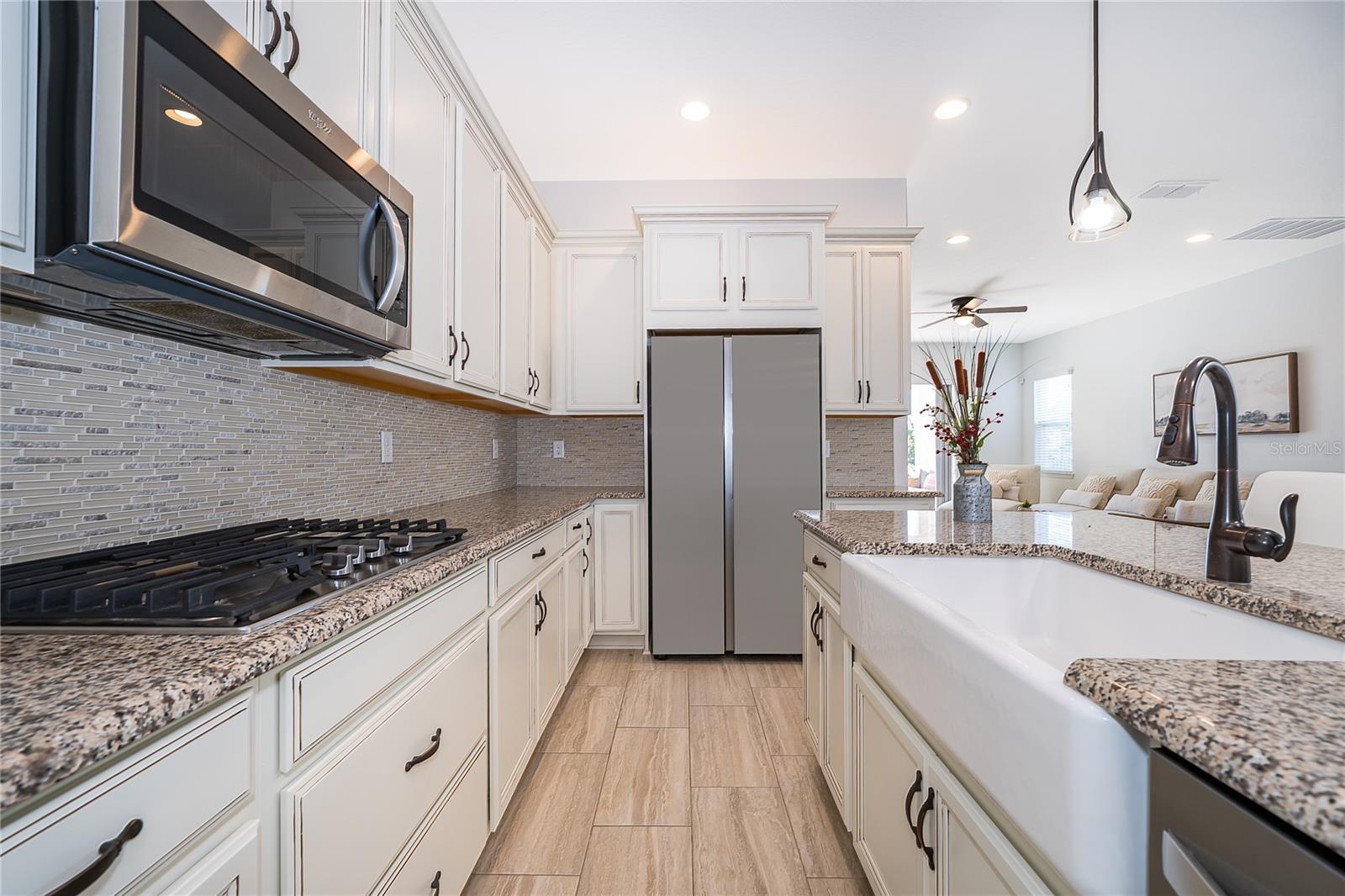 Image 14 of 40 For 15727 Vetta Drive