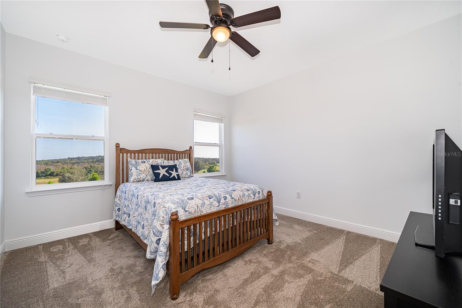 Image 23 of 40 For 15727 Vetta Drive