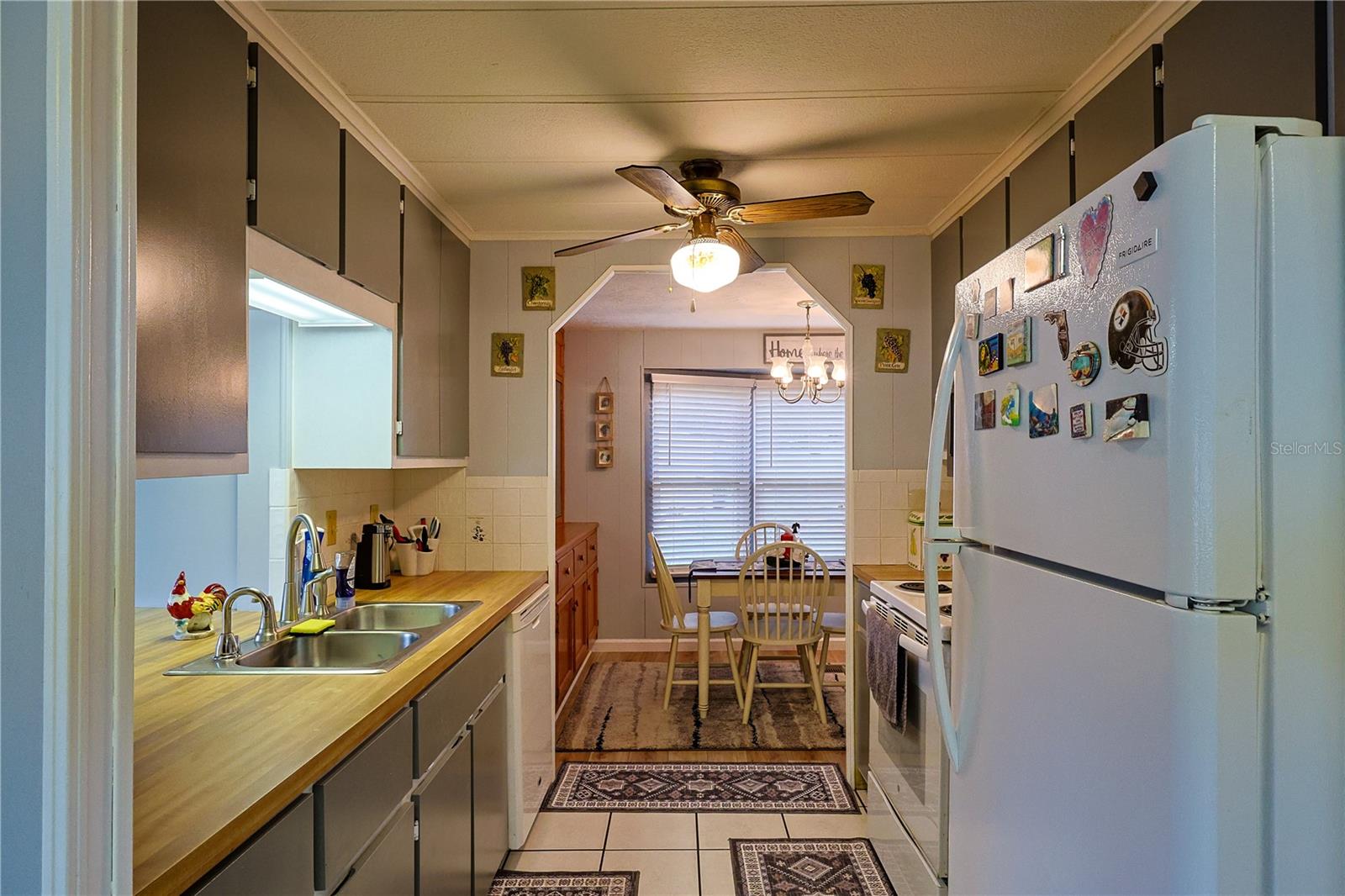 Image 15 of 49 For 10262 Pike Drive