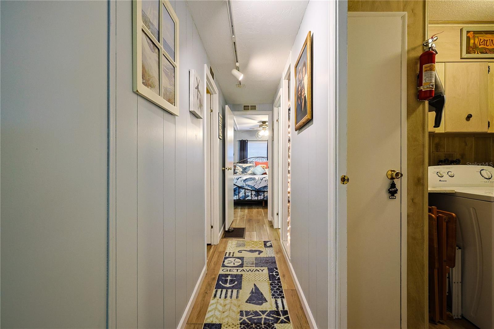 Image 17 of 49 For 10262 Pike Drive