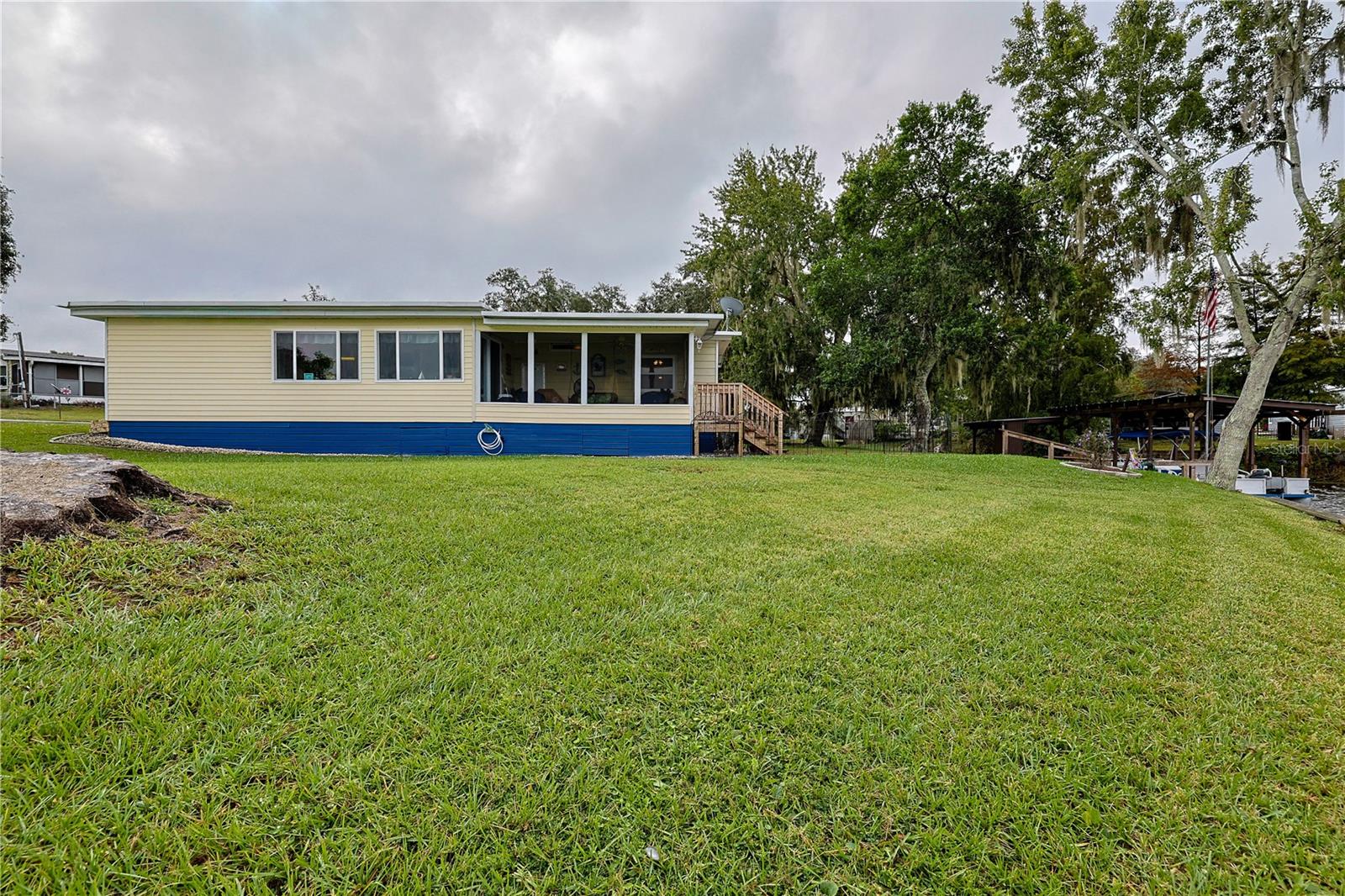 Image 39 of 49 For 10262 Pike Drive