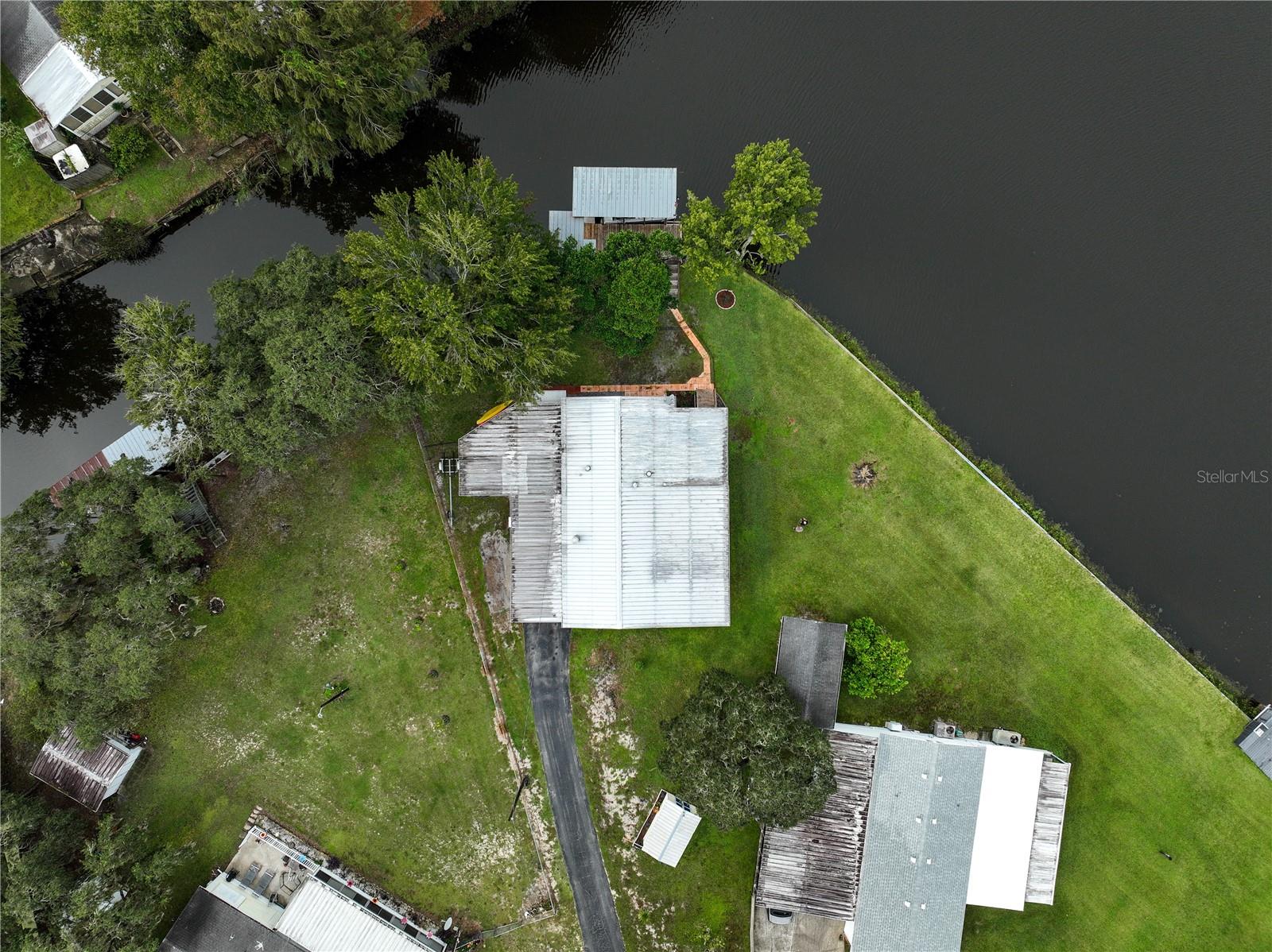 Image 45 of 49 For 10262 Pike Drive